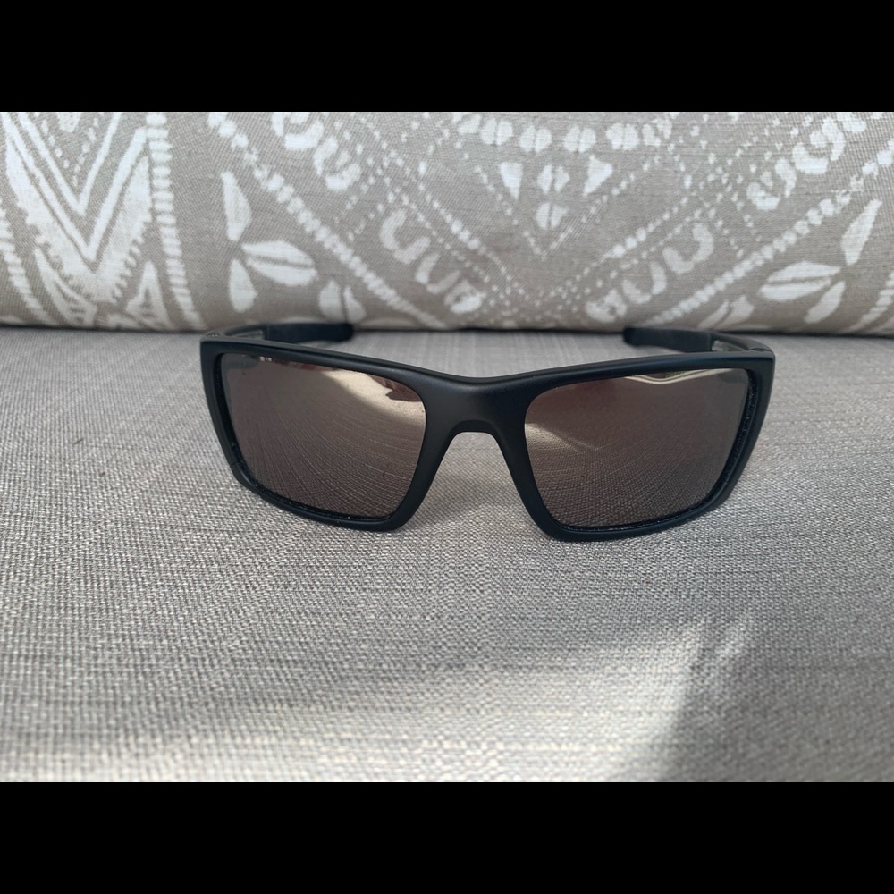 Oakley sunglasses POLARIZED!